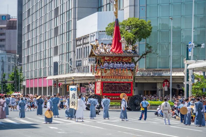 Earned by Waiting: How Japanese Festival Culture Is Reintroducing Americans to the Power of Anticipation