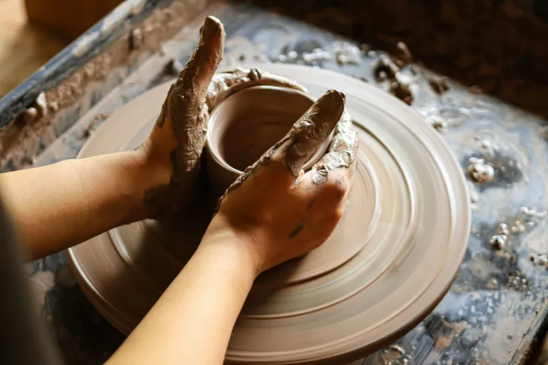 Measured in Years, Not Hours: What Japanese Pottery Apprenticeships Are Teaching a New Generation of American Artisans